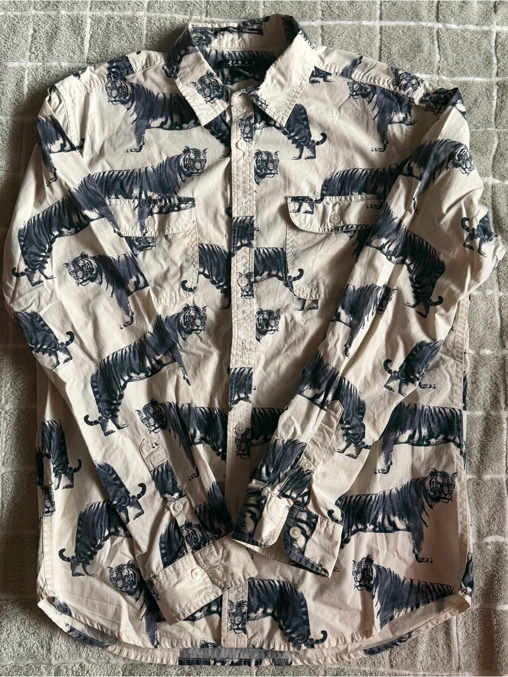 Men's Beige Button-Down Shirt with Black Tiger Print by 21 Men